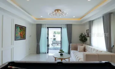 Luxury Pool Villa on Thepprasit Road 5 bedrooms and 6 bathrooms Near Jomtien Beach & Walking Street, High Rental Potential