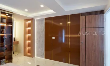 Luxury Pool Villa on Thepprasit Road 5 bedrooms and 6 bathrooms Near Jomtien Beach & Walking Street, High Rental Potential