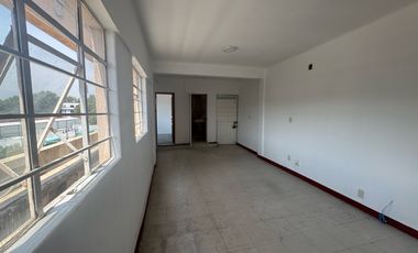 Oficina en Renta en Atenor Salas / 24 m2 / 1 privado  y área abierta