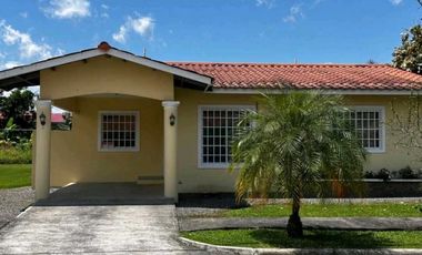 ALQUILER DE CASA BOQUERON 2R