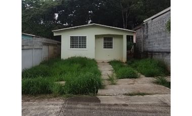 VENDO CASA Urbanización Los Sauces