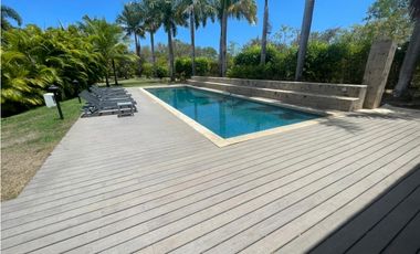 Se Vende Villa en Punta Caelo