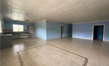 VENDO CASA El HATILLO - LAS UVAS