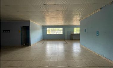 VENDO CASA El HATILLO - LAS UVAS