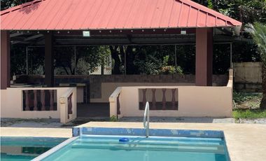 VENDO CASA El HATILLO - LAS UVAS