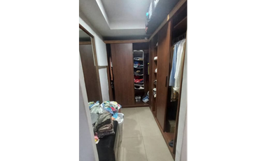 Venta de Casa con Galeras y Oficinas/ Pueblo Nuevo