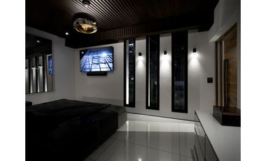 Se vende Penthouse en Paitilla, completamente amoblado