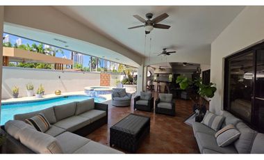 Alquiler de casa en Costa del Este – PH Antigua