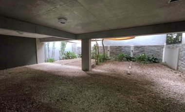 VENTA DEPTO 2 AMBIENTES. COCHERA. FLORIDA.
