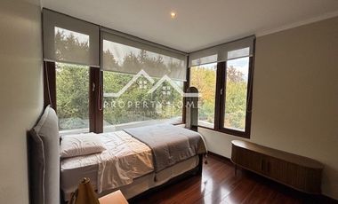ARRIENDO CASA PARCELA 6 DORM+ESCRITORIO+SERV CHICUREO CENTRO