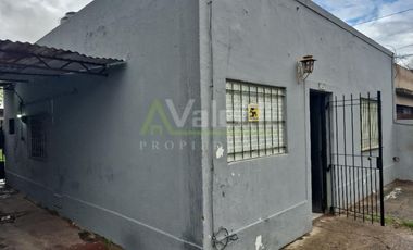 Casa para 2 Familias en venta en Morris