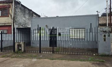 Casa para 2 Familias en venta en Morris