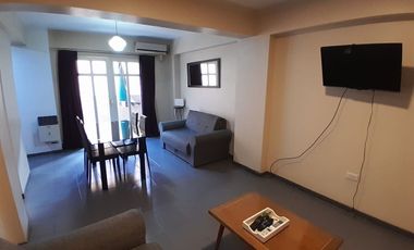 ALQUILER DE DEPARTAMENTO AMOBLADO. CENTRICO