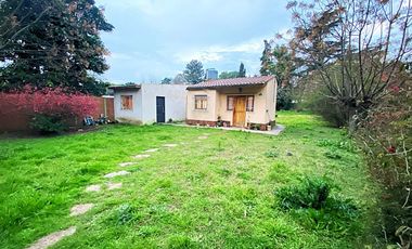 VENTA CASA 2 AMBIENTES /LOTE DE 1014 m2 EN GLEW
