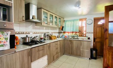 Casa en venta  en BUIN