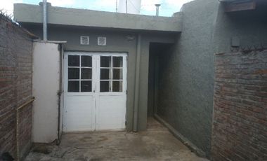 VENTA CASA 3 AMBIENTES GLEW C/DEPTO ADICIONAL