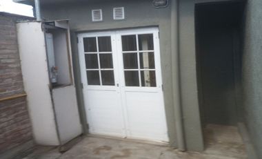 VENTA CASA 3 AMBIENTES GLEW C/DEPTO ADICIONAL