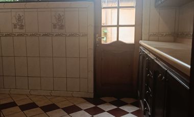Casa en venta  en CURICÓ