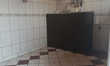 Casa en venta  en CURICÓ