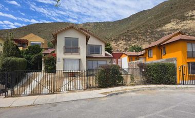 Casa en arriendo  en PUDAHUEL