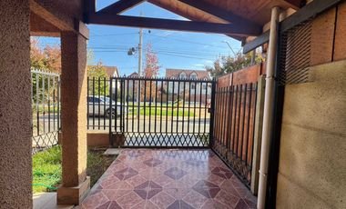 Casa en arriendo  en TALAGANTE