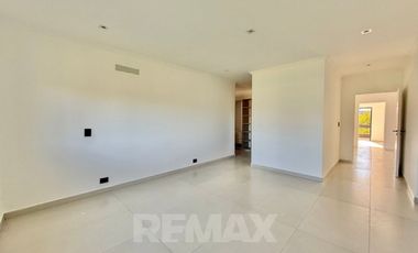 CASA 6AMB EN VENTA PILAR B° SAN PABLO FINANCIACION