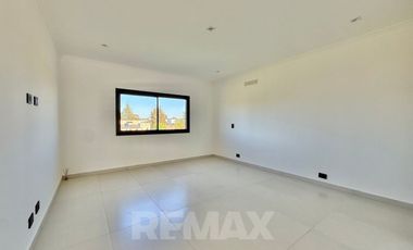 CASA 6AMB EN VENTA PILAR B° SAN PABLO FINANCIACION