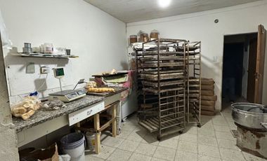 SE VENDE O PERMUTA CASA INTERNA - NO PH -