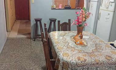 SE VENDE O PERMUTA CASA INTERNA - NO PH -
