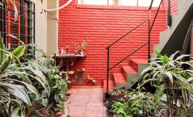 VENTA CASA  4 AMBIENTES SANTOS LUGARES