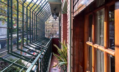 VENTA CASA  4 AMBIENTES SANTOS LUGARES