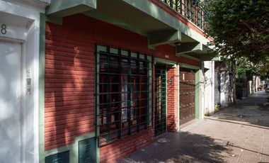 VENTA CASA  4 AMBIENTES SANTOS LUGARES