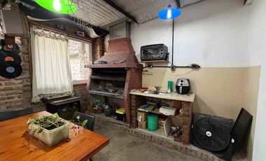 VENTA LOTE/VIVIENDA MULTIFAMILIAR TAPIALES CENTRO