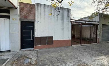 VENTA LOTE/VIVIENDA MULTIFAMILIAR TAPIALES CENTRO