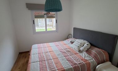 Casa en alquiler 5 amb con jardin y terraza Olivos
