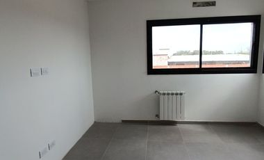 CASA EN VENTA EN SALTO, PROVINCIA DE BUENOS AIRES