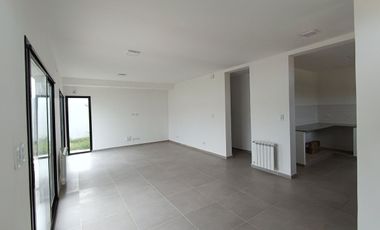 CASA EN VENTA EN SALTO, PROVINCIA DE BUENOS AIRES