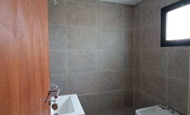 VENTA CASA EN SALTO PROVINCIA DE BUENOS AIRES