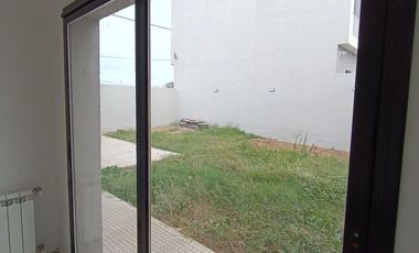 VENTA CASA EN SALTO PROVINCIA DE BUENOS AIRES