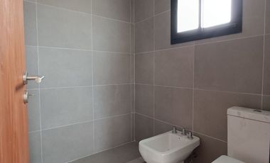 VENTA CASA EN SALTO PROVINCIA DE BUENOS AIRES