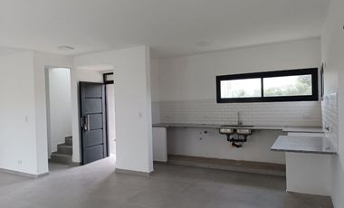 VENTA CASA EN SALTO PROVINCIA DE BUENOS AIRES