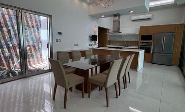 CASA EN VENTA EN PLAYA NORTE CIUDAD DEL CARMEN