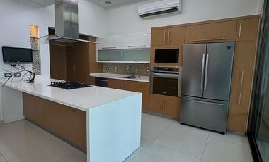 CASA EN VENTA EN PLAYA NORTE CIUDAD DEL CARMEN