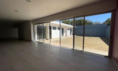 RESIDENCIA UN PISO TLALIXTAC