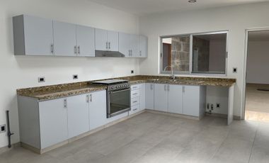 RESIDENCIA UN PISO TLALIXTAC