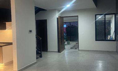 Casa nueva en Loma Linda
