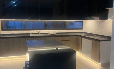 Casa nueva en Loma Linda