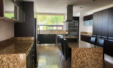 Casa en Renta Amueblada Fracc. Regency JURICA