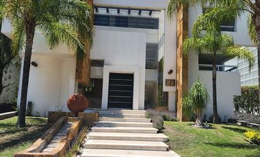 Casa en Renta Amueblada Fracc. Regency JURICA