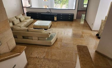 Casa en Renta Amueblada Fracc. Regency JURICA